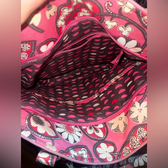 Vera Bradley Large Pink Floral Shoulder Bag - Picture 5 of 9